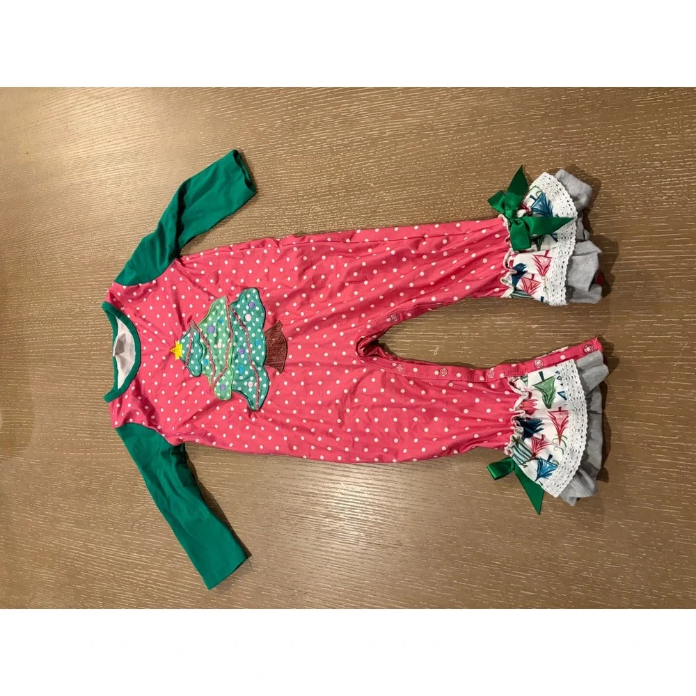 Baby Girls Boutique Clothing Lot 12-18M Stitchy Fish Christmas Plaid Smocked Set